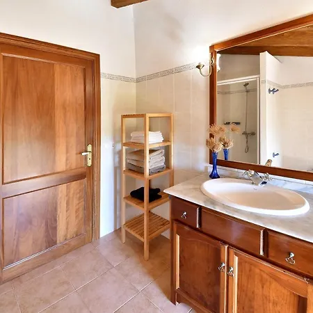 Finca Serral * Llombarts